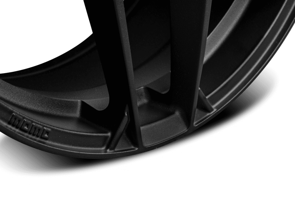 Momo Rim Set MOMO Rim 5x112 19x8.5 ET40 66.6 - Alufelni - autó | HungaroGumi.hu